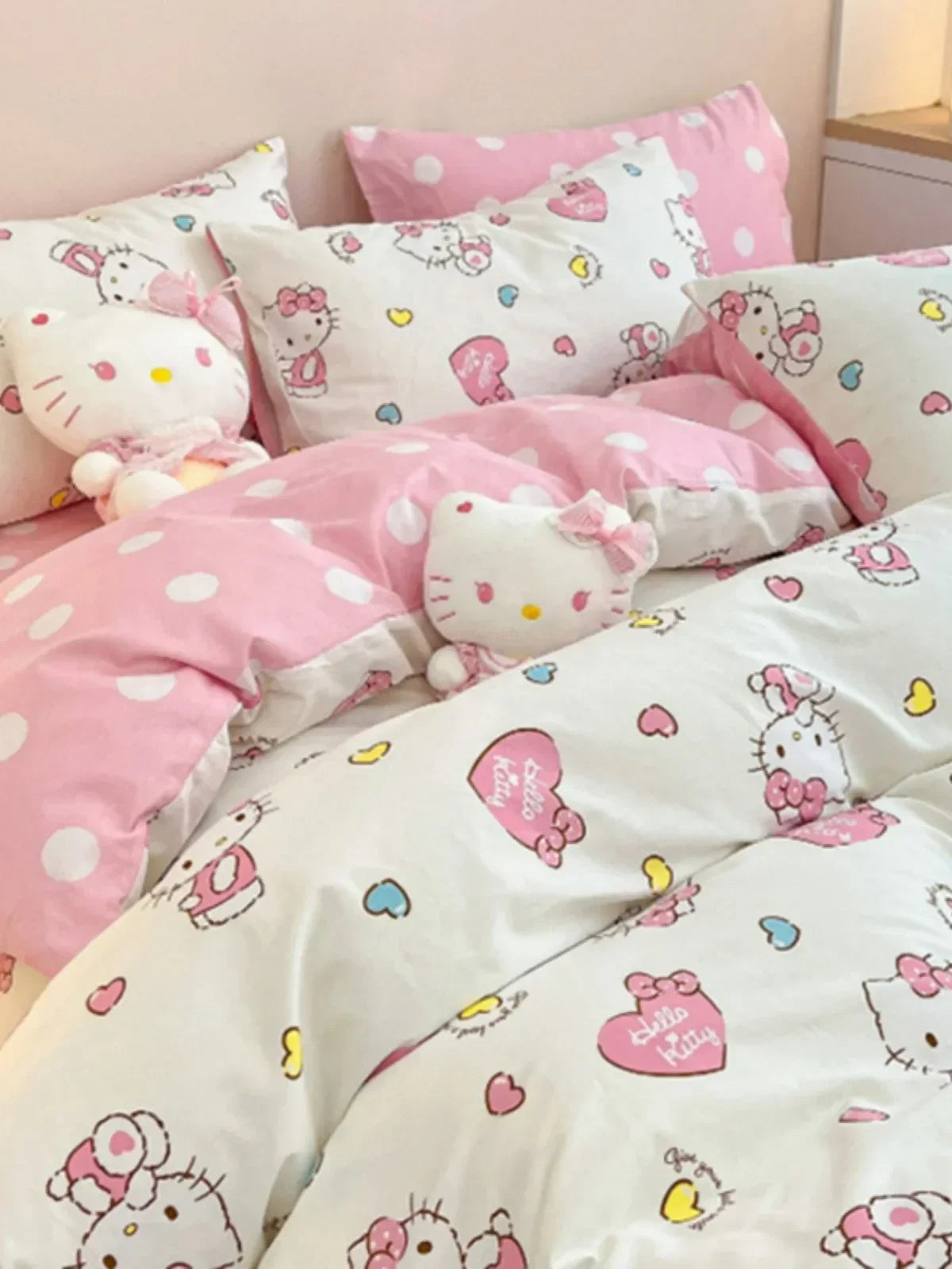 Hello Kitty 4Pcs/set Kawaii Anime Cartoon Bedding Quilt Cover Student Bedding Soft Microfiber Bedspread Lightweight Coverlet